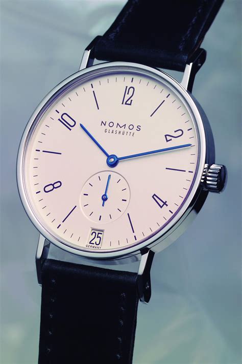 金腕錶 I 價值 I 克拉 I 如何搭配 — NOMOS Glashütte.